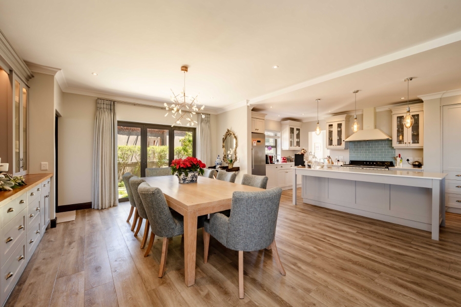 4 Bedroom Property for Sale in The Hill Western Cape